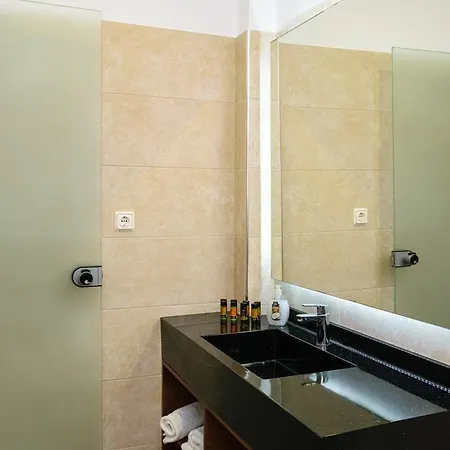Aetheras Aparthotel Platanés
